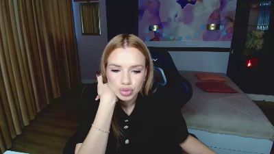 Stacy_West live cam on Cam4