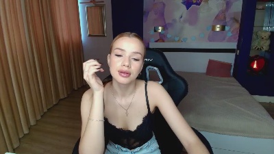 Stacy_West live cam on Cam4