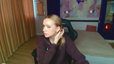 Stacy_West live cam on Cam4