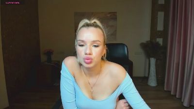 Stacy_West live cam on Cam4