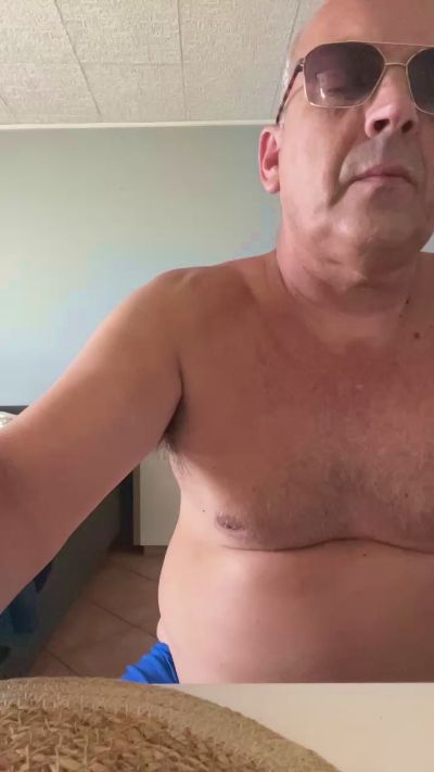 Stan30130 live cam on Cam4