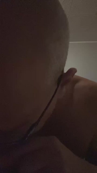Stan30130 live cam on Cam4