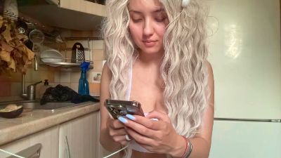 StarMagnia live cam on Cam4