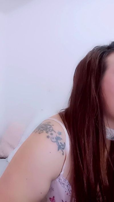 Star_rose18 live cam on Cam4