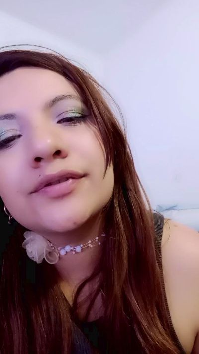 Star_rose18 live cam on Cam4