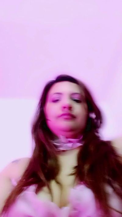 Star_rose18 live cam on Cam4