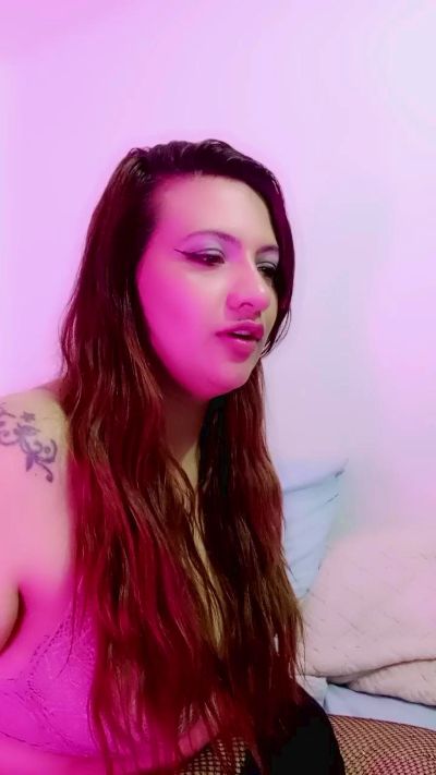 Star_rose18 live cam on Cam4