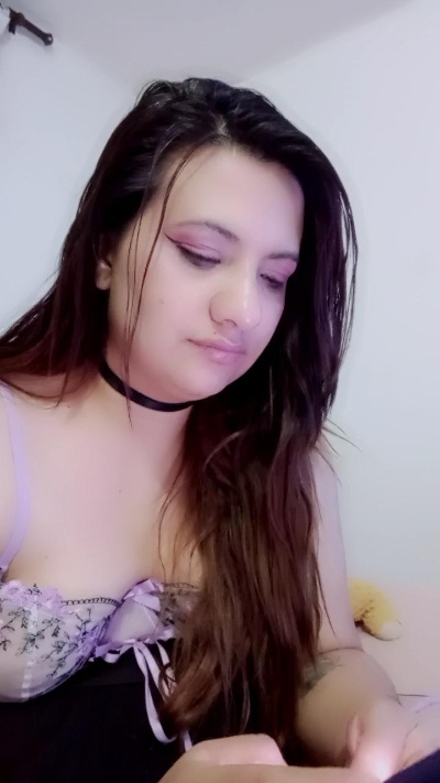 Star_rose18 live cam on Cam4