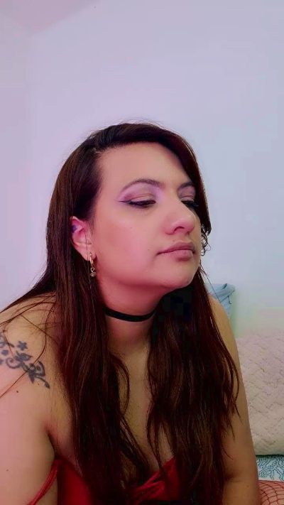 Star_rose18 live cam on Cam4