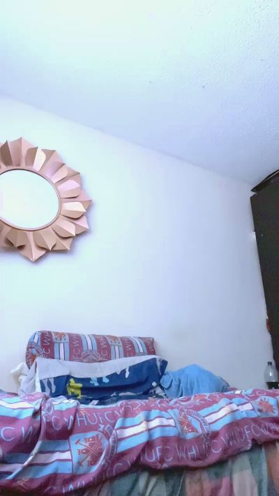 Stardawg420 live cam on Cam4