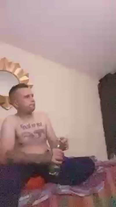 Stardawg420 live cam on Cam4