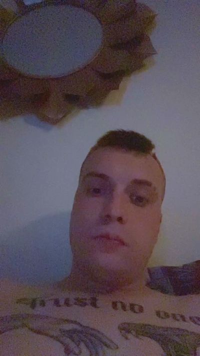 Stardawg420 live cam on Cam4