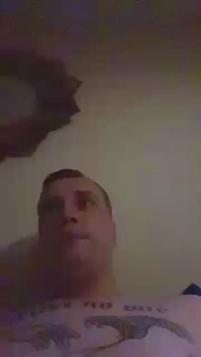 Stardawg420 live cam on Cam4