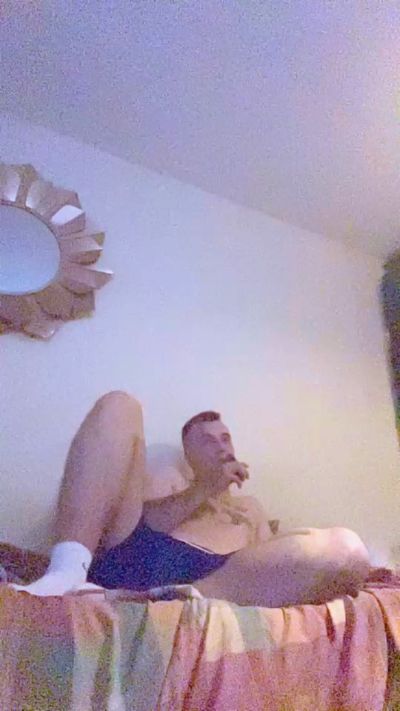 Stardawg420 live cam on Cam4