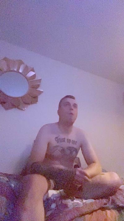 Stardawg420 live cam on Cam4