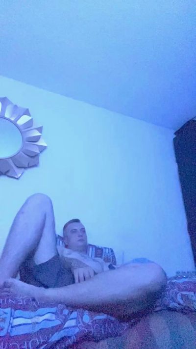 Stardawg420 live cam on Cam4