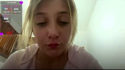 StarlaDeojay live cam on Cam4