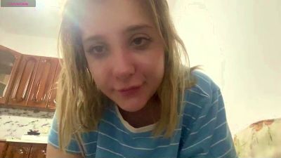 StarlaDeojay live cam on Cam4