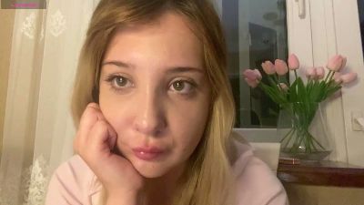 StarlaDeojay live cam on Cam4