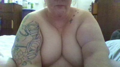 Starsquirt79 live cam on Cam4