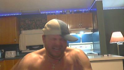 Steamjocky777 live cam on Cam4