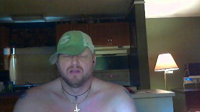 Steamjocky777 live cam on Cam4