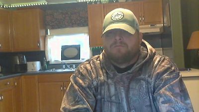 Steamjocky777 live cam on Cam4