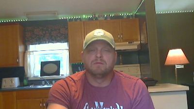 Steamjocky777 live cam on Cam4