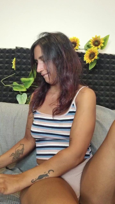 StefaniaPT live cam on Cam4