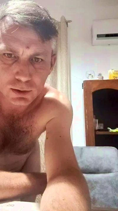 Stefanucho live cam on Cam4