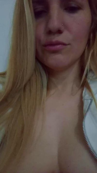 StefyRubia live cam on Cam4