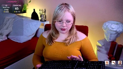Stella_Brayn live cam on Cam4