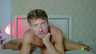 Steve_Blond live cam on Cam4
