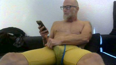 Stgt_Bi_Sau live cam on Cam4
