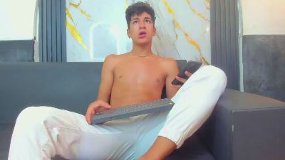 Stiben_boy26 live male webcam from Colombia
