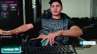 Stiven_C live cam on Cam4