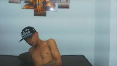Stiwarth27 live cam on Cam4