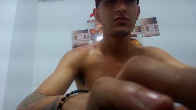 Stiwarth27 live cam on Cam4