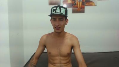 Stiwarth27 live cam on Cam4