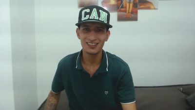 Stiwarth27 live cam on Cam4