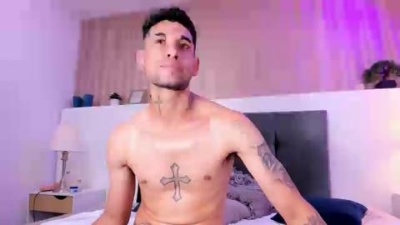 Stormandloganxx live cam on Cam4
