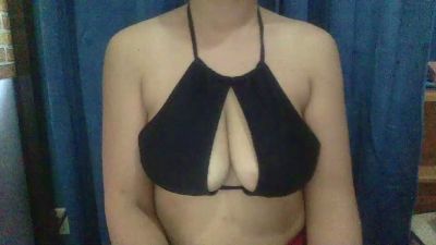 StouteRamona live cam on Cam4