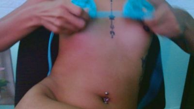 StouteTessa live cam on Cam4