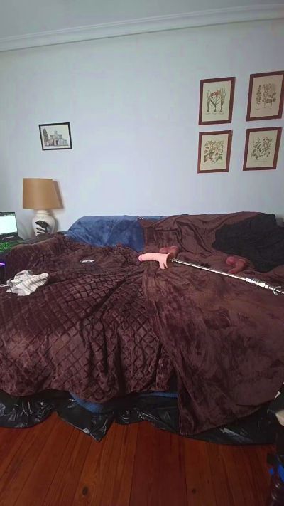 StraightHole5 live cam on Cam4