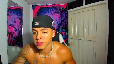 StraightMen69 live cam on Cam4