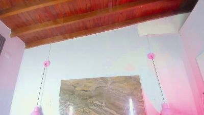 StrikeandSweet live cam on Cam4