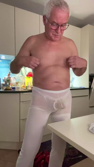Strolch1707 live cam on Cam4
