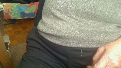 Strolchibaer live cam on Cam4
