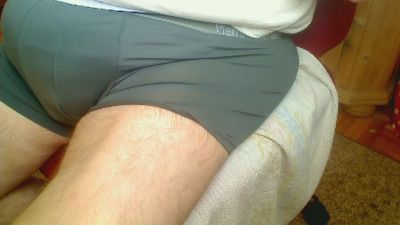 Strolchibaer live cam on Cam4