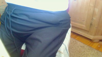 Strolchibaer live cam on Cam4